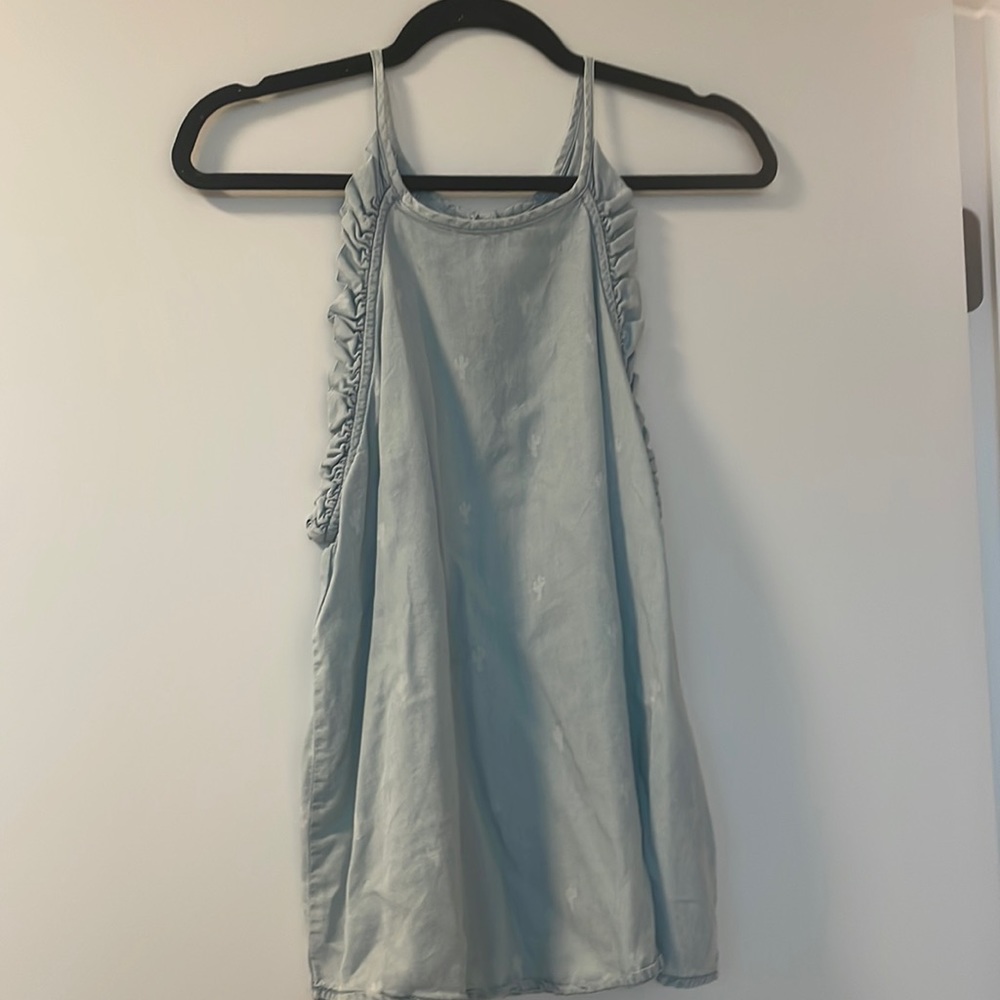 Chambore high neckline top with cactus detail